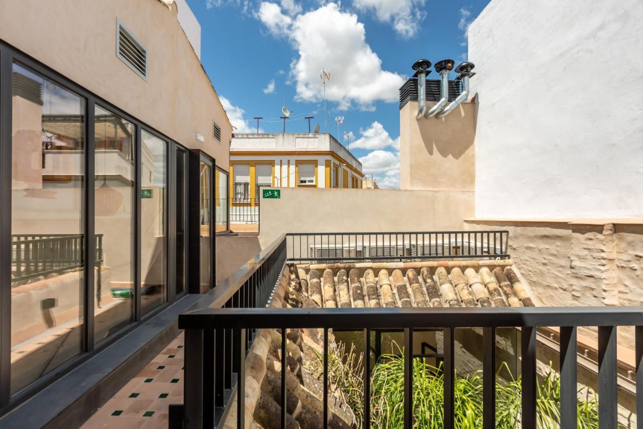 Santa Clara Suites Sevilla Exterior foto